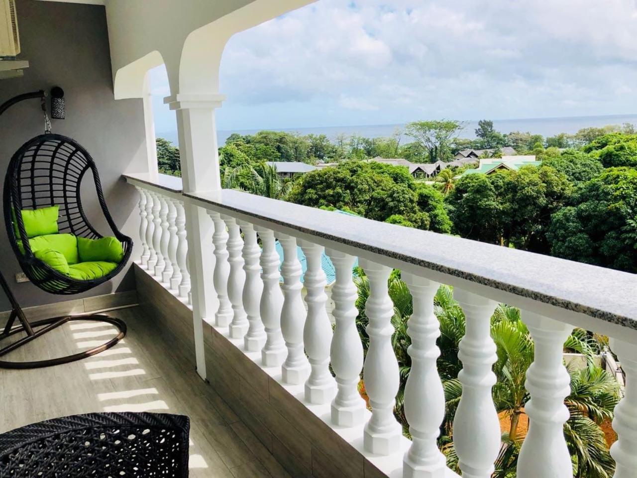 360 Degrees Villa Victoria Exterior photo